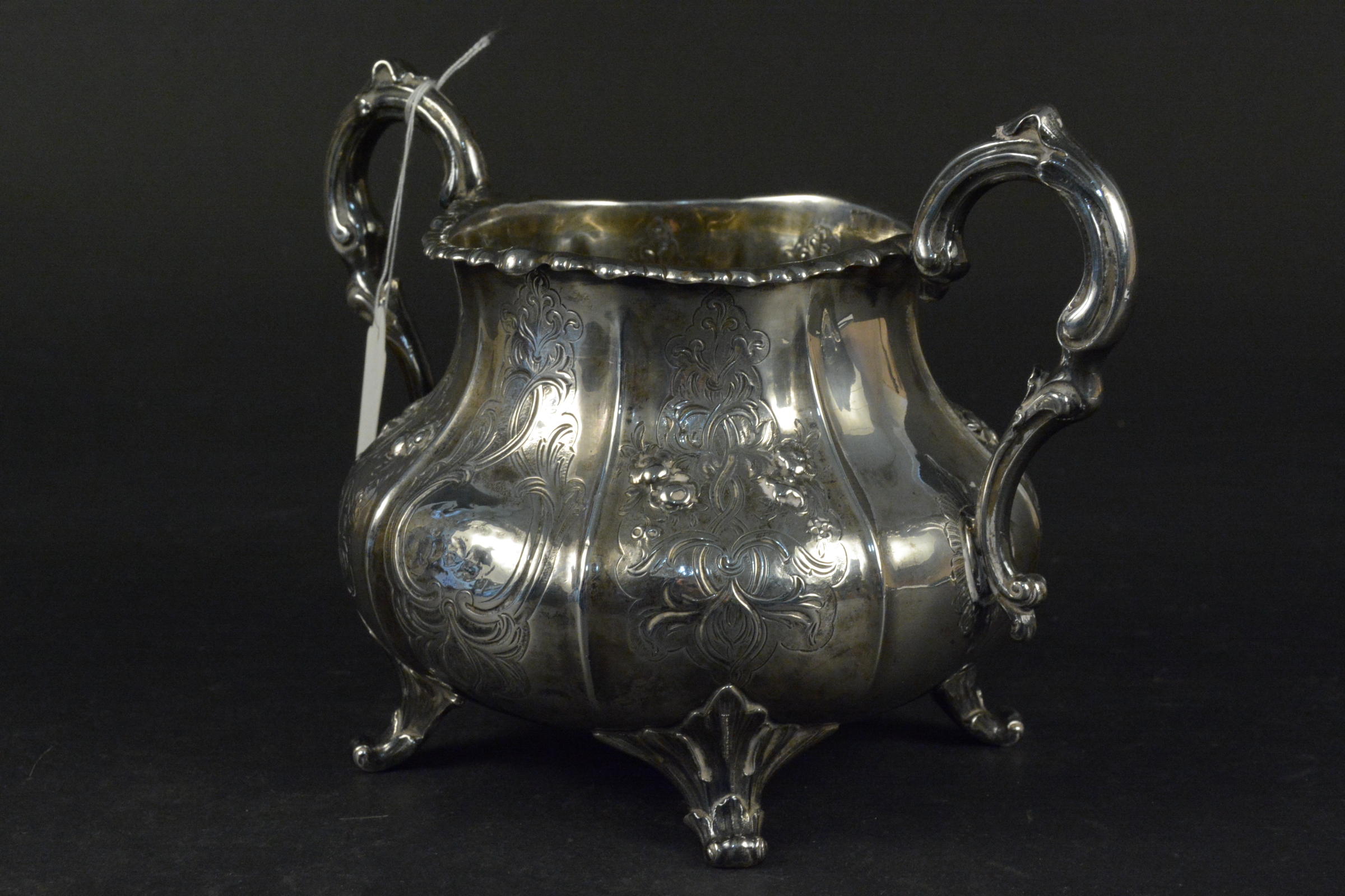 A large silver Victorian two handled sugar bowl with embossed and engraved flora and swag - Image 2 of 3
