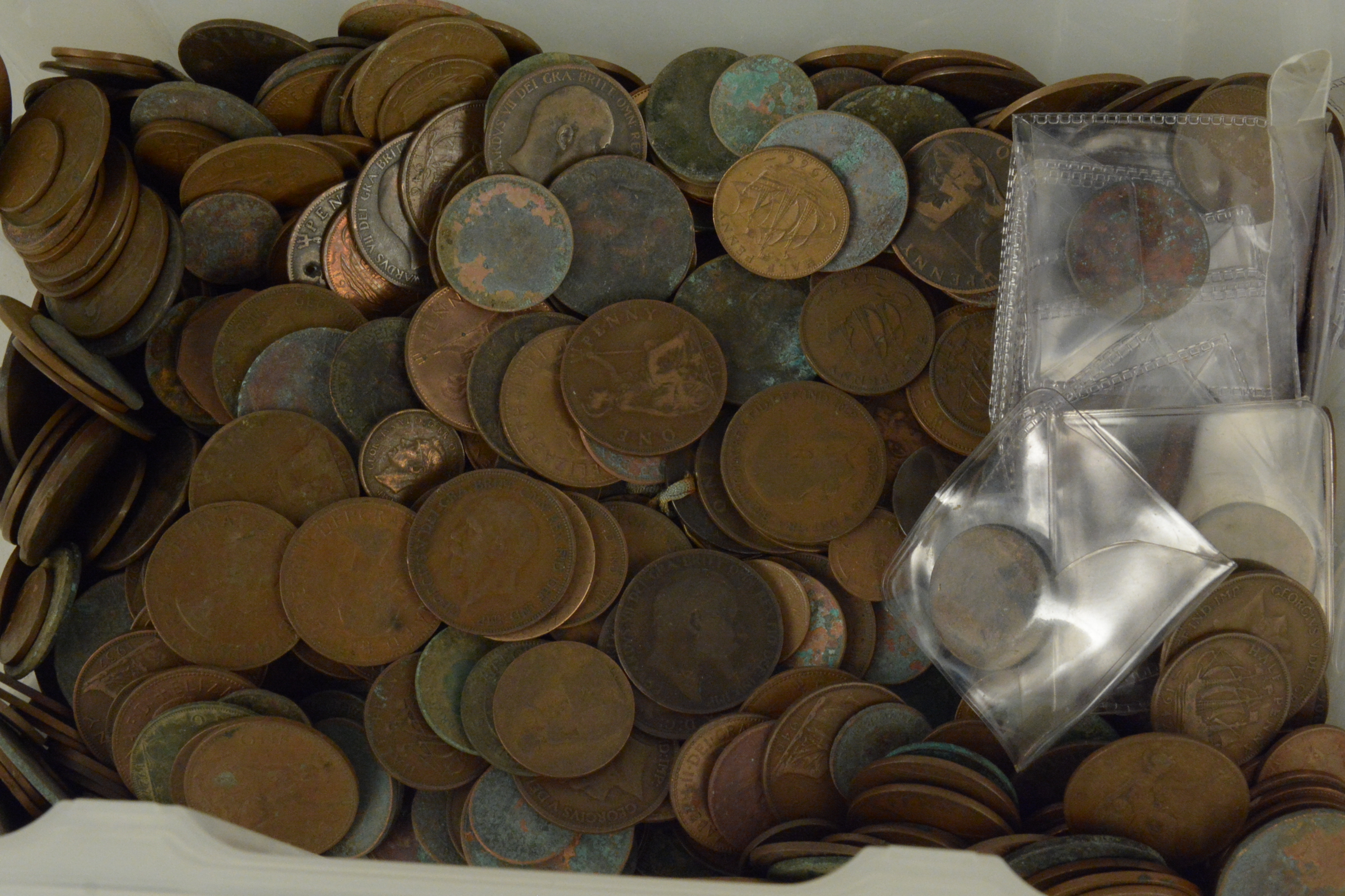 A quantity of 19th and 20th Century UK circulated copper coins including 1D, - Image 3 of 3