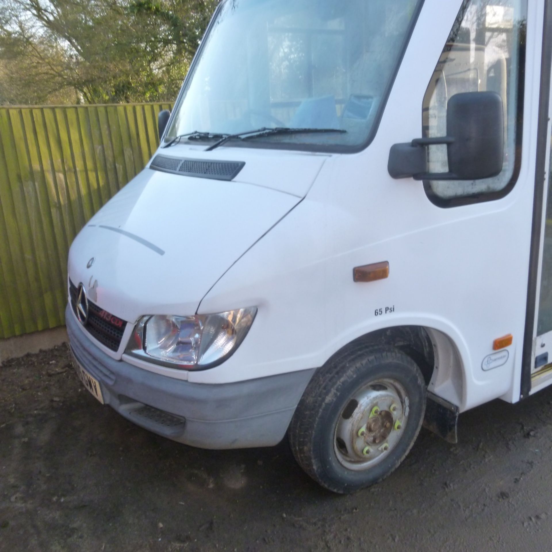 Mercedes 413CDI Sprinter Bus, electric doors, chair lift to rear, MOT until September 2022, - Image 5 of 5