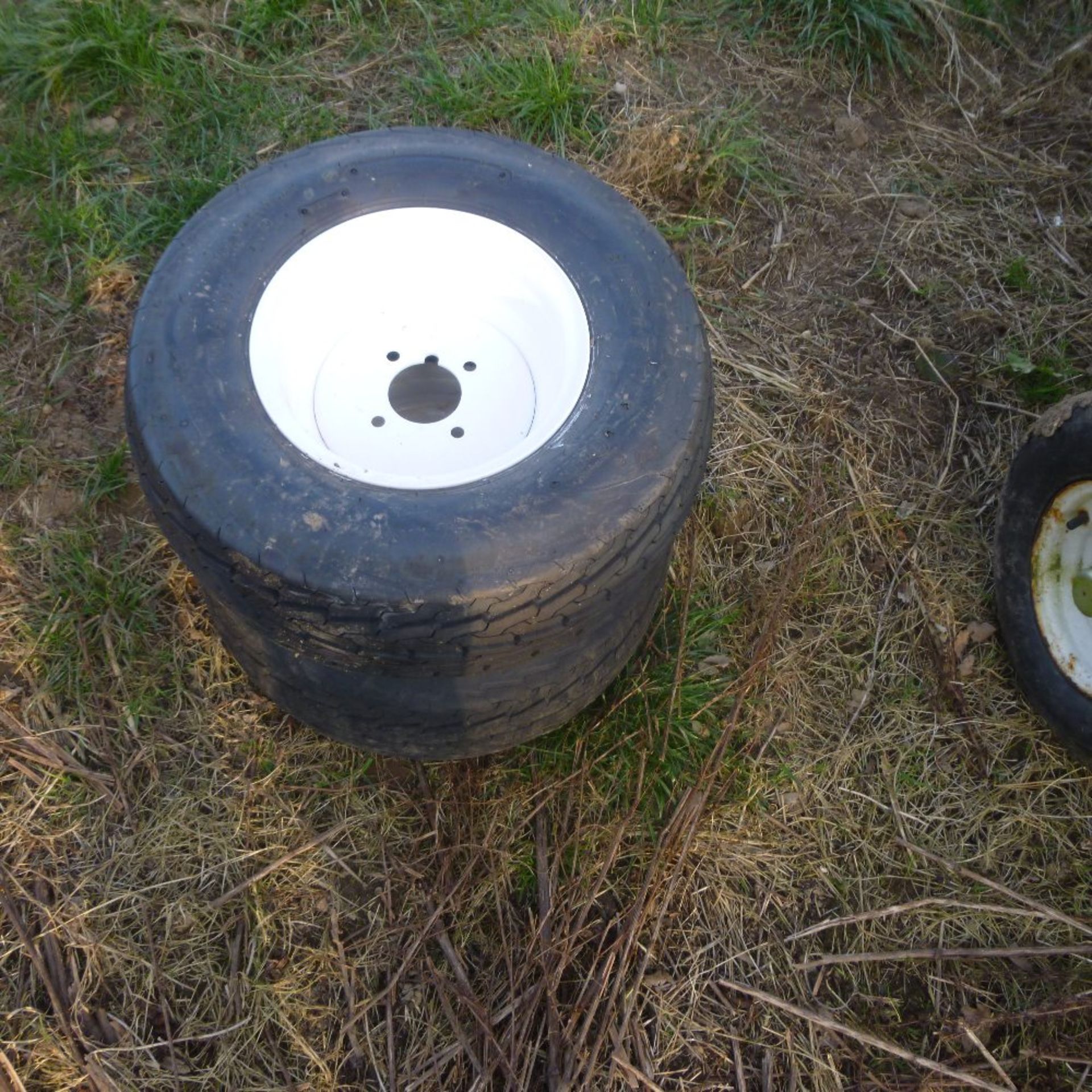 2 x spare wheels and tyres for spinner 20.