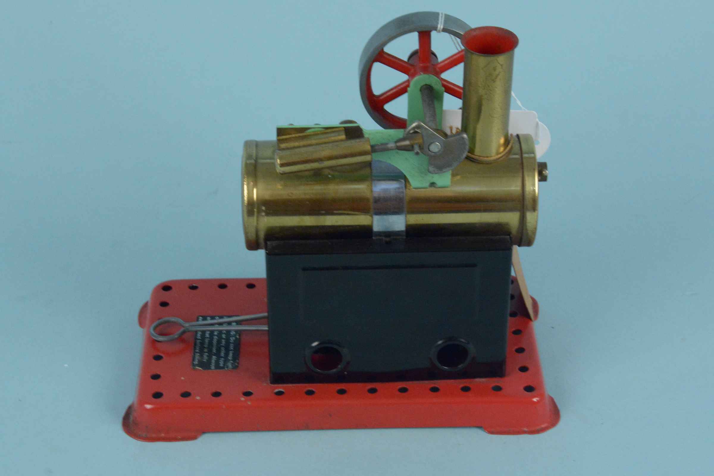 A Mamod SP2 steam engine with burner, - Image 2 of 3
