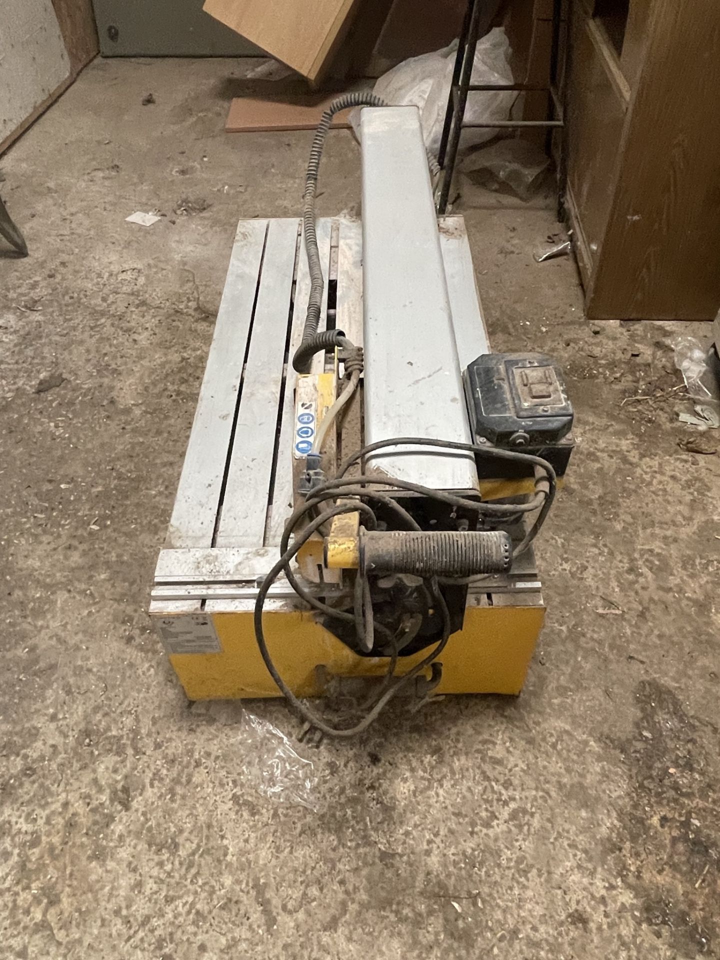 240V Tile Saw QEP (2008) Q83200 - Image 2 of 4