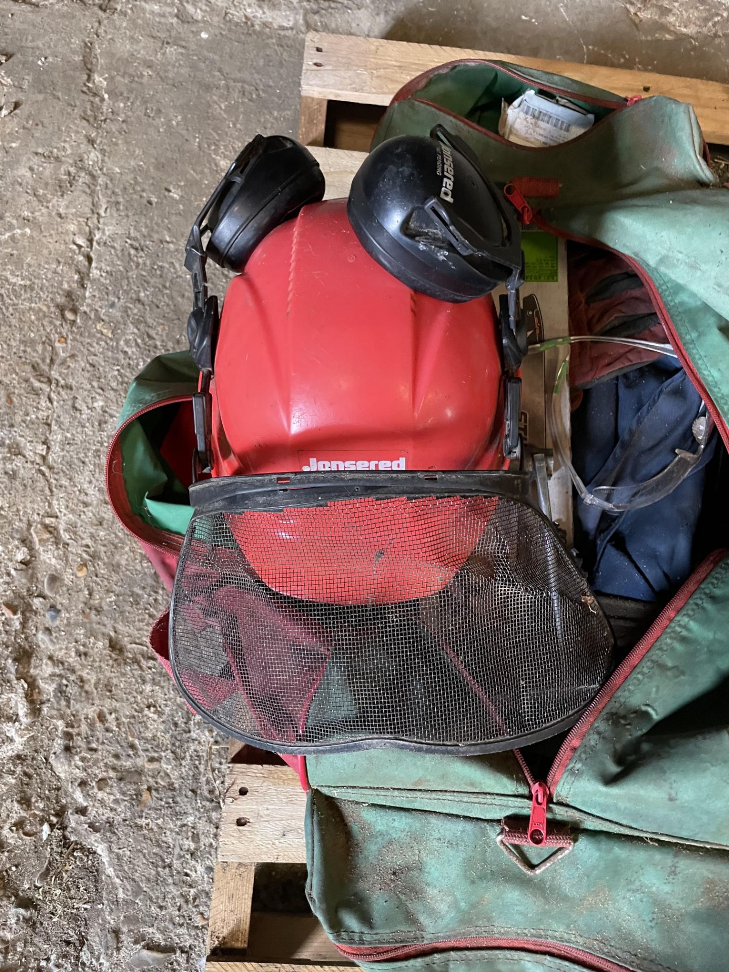 Bag of Chainsaw Protective Equipment including Helmet and ear protectors, Eye Protector, Gloves, - Image 3 of 4