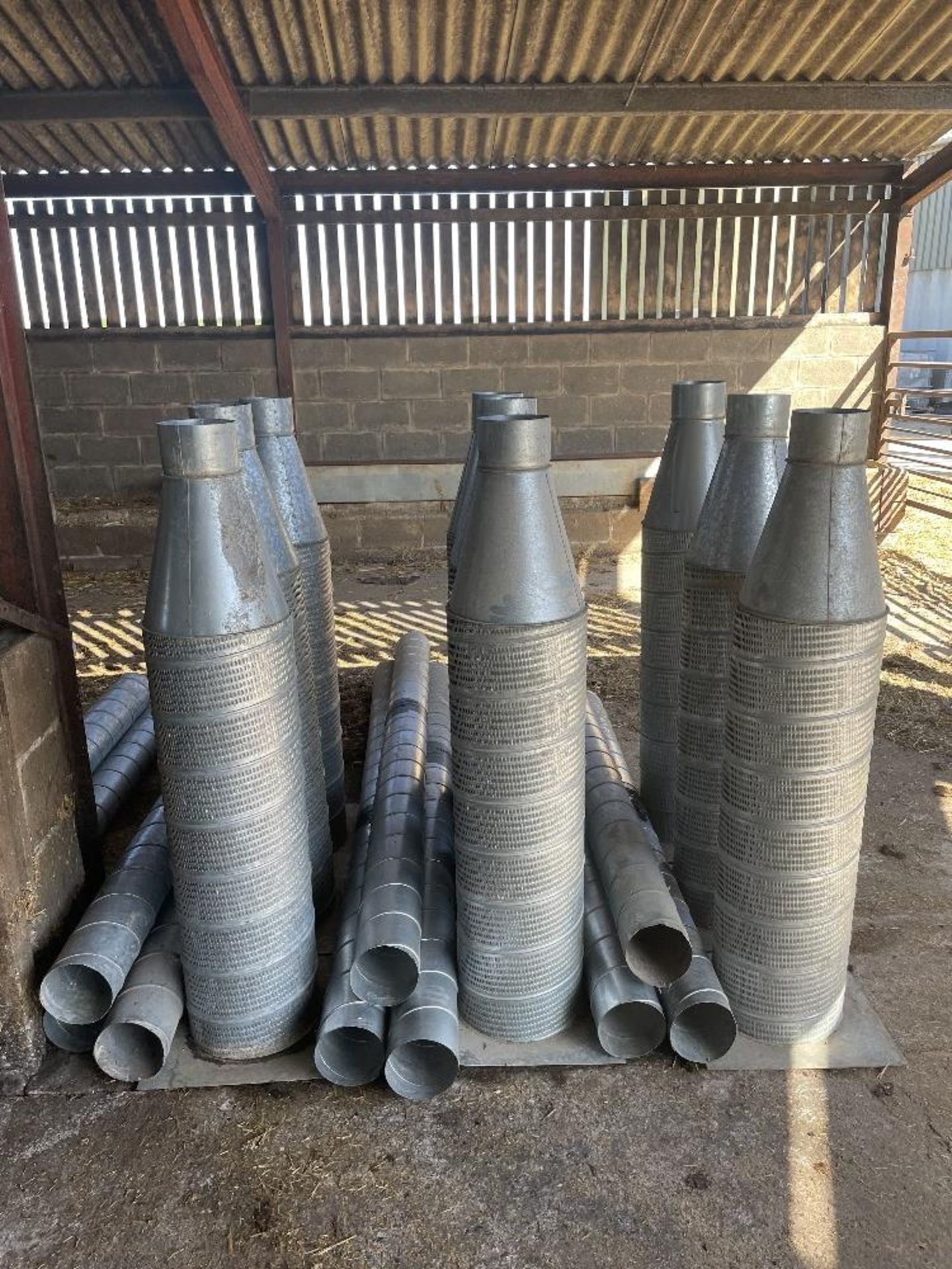 Quantity of Grain Pedestals x 9