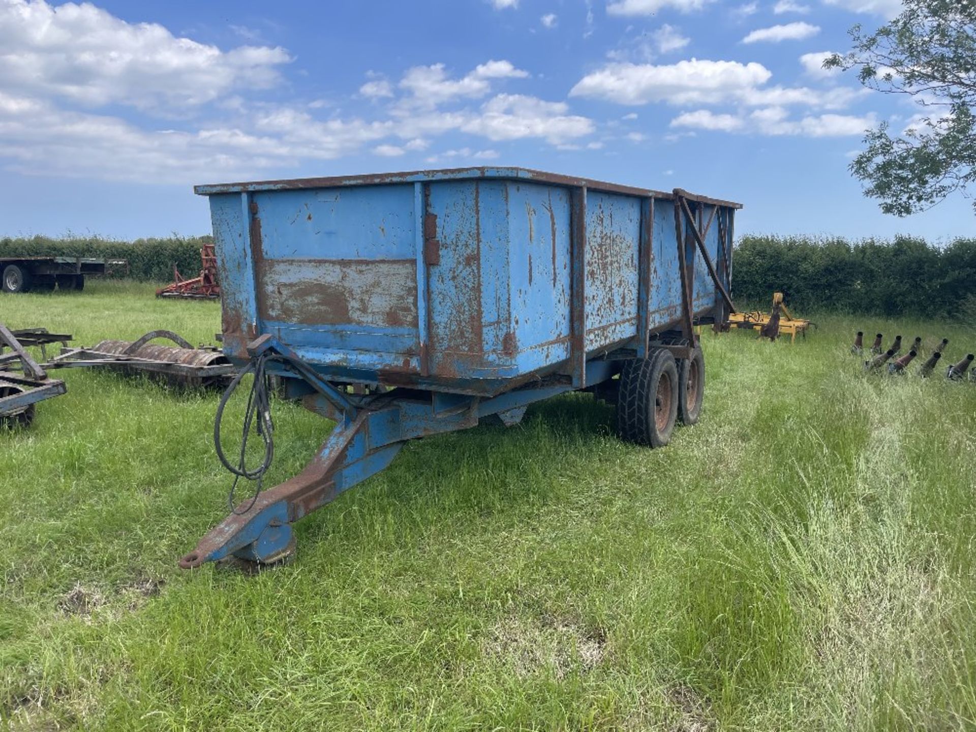 1982 Bunning 10t hydraulic tipping trailer, tandem axle, - Image 2 of 7