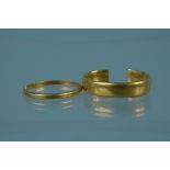 Two 22ct gold weddings bands (both as found), weight approx 4.