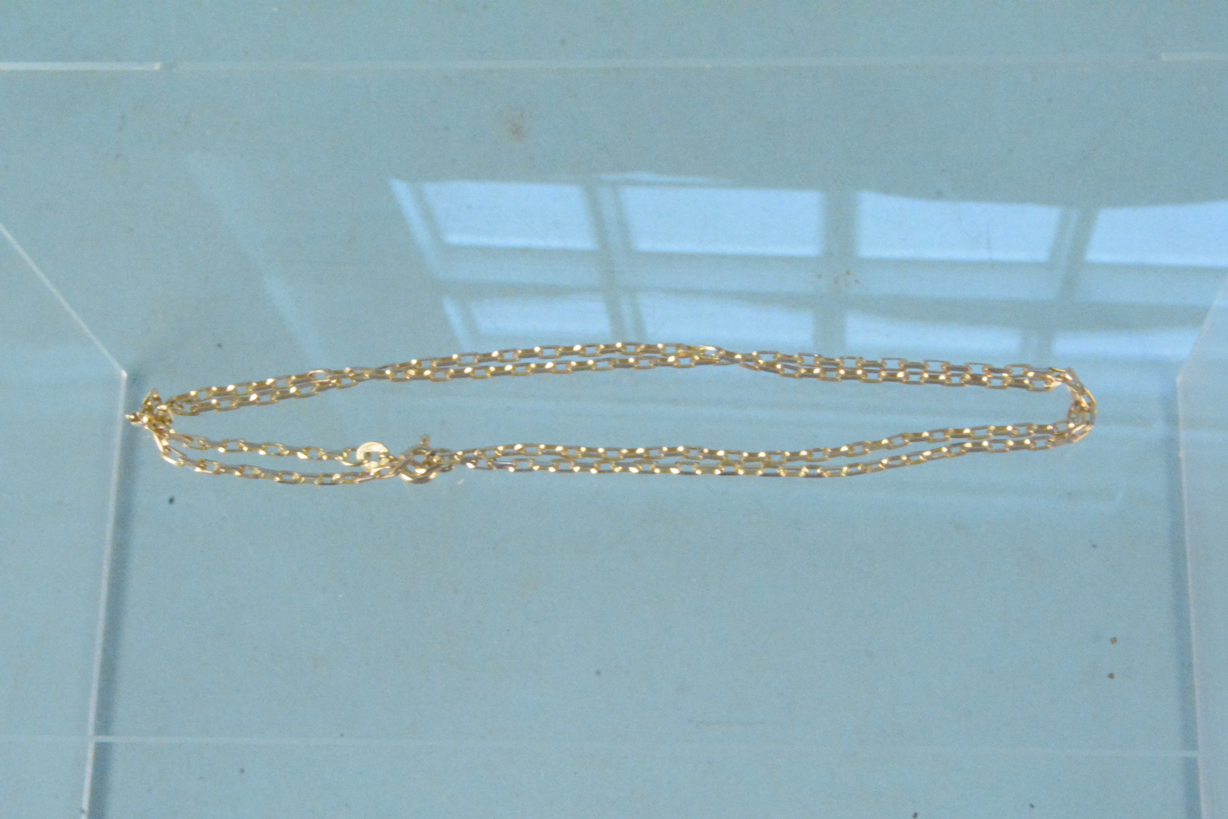 A 9ct gold chain, weight approx 5.