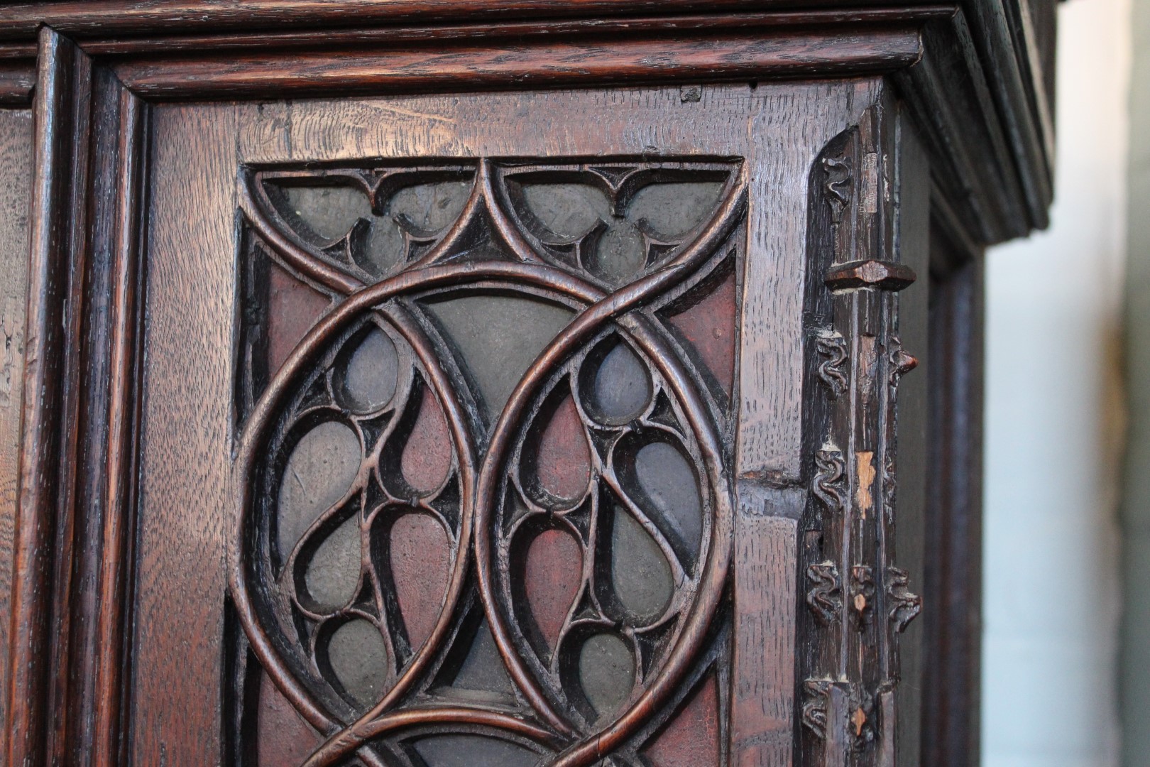 A mid 19th Century oak Gothic Revival cupboard in the manner of A.W.N Pugin. - Image 15 of 18