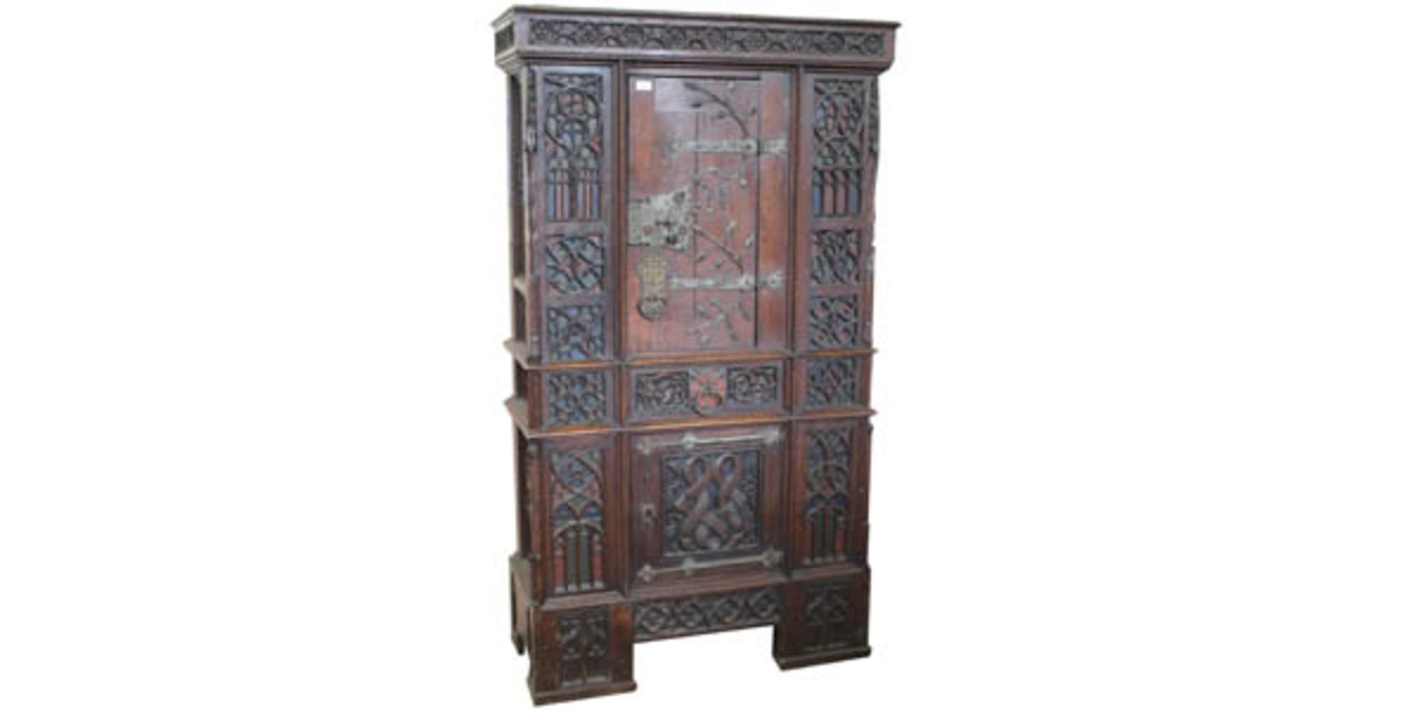 Antique and Country Pine Furniture with Rugs