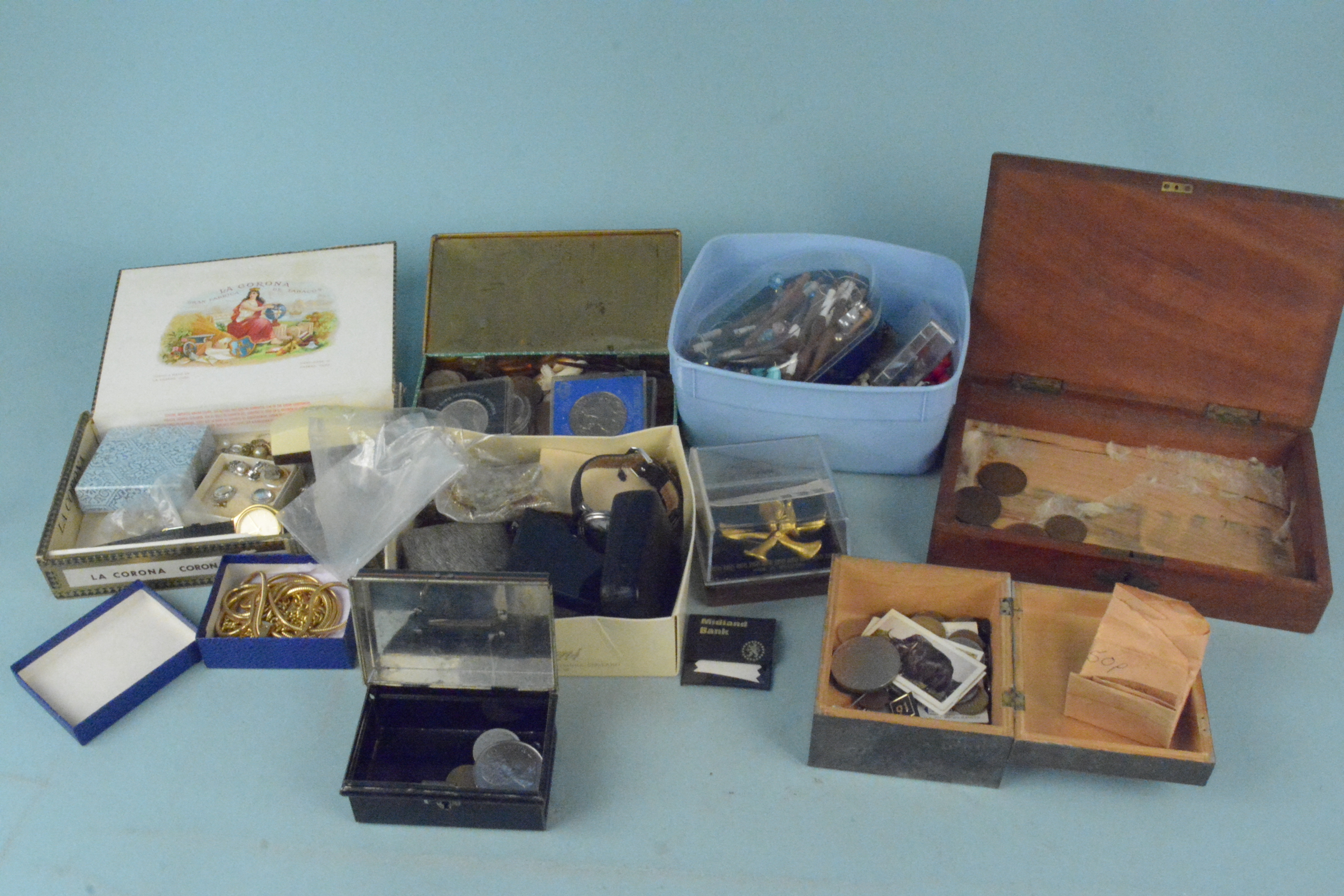 A large quantity of costume jewellery, coins,