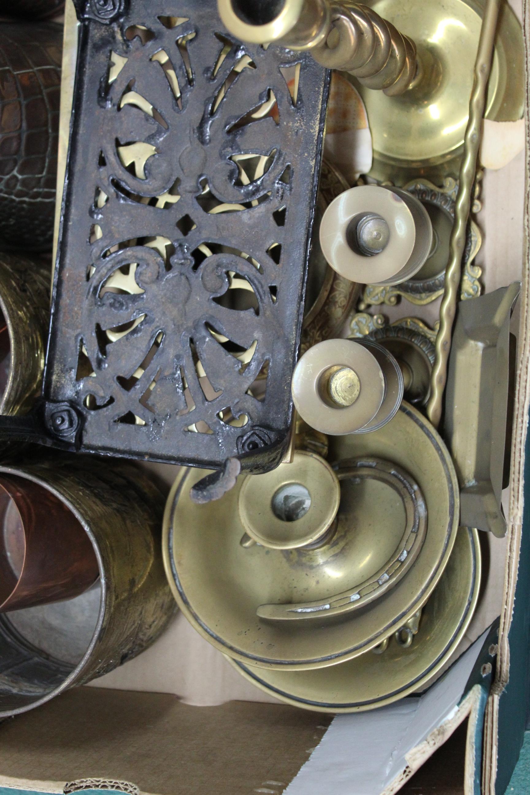 A box of brass and copper wares including candlesticks, - Image 2 of 3