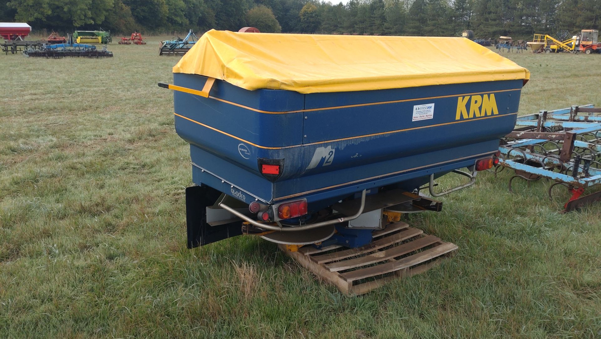 KRM Fertiliser spreader, - Image 2 of 2