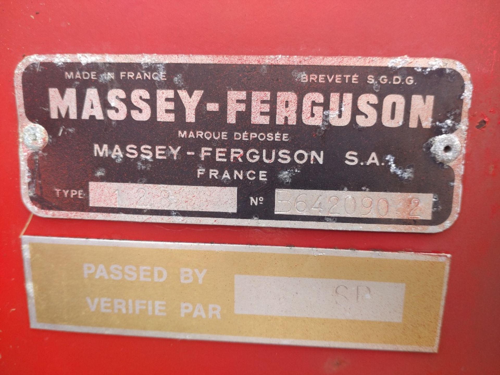 Massey Fergusson 128 conventional baler s/n B642090 - Image 4 of 4