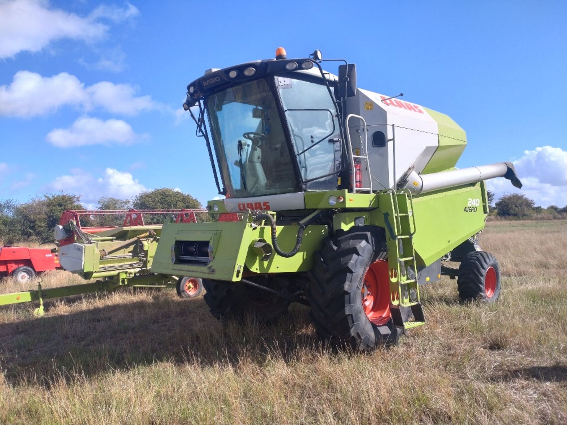 2009 Claas Avero 240 Combine with C490 Header, Reg: FX09 KUO, s/n 45100021,Ceres 800i Monitor,