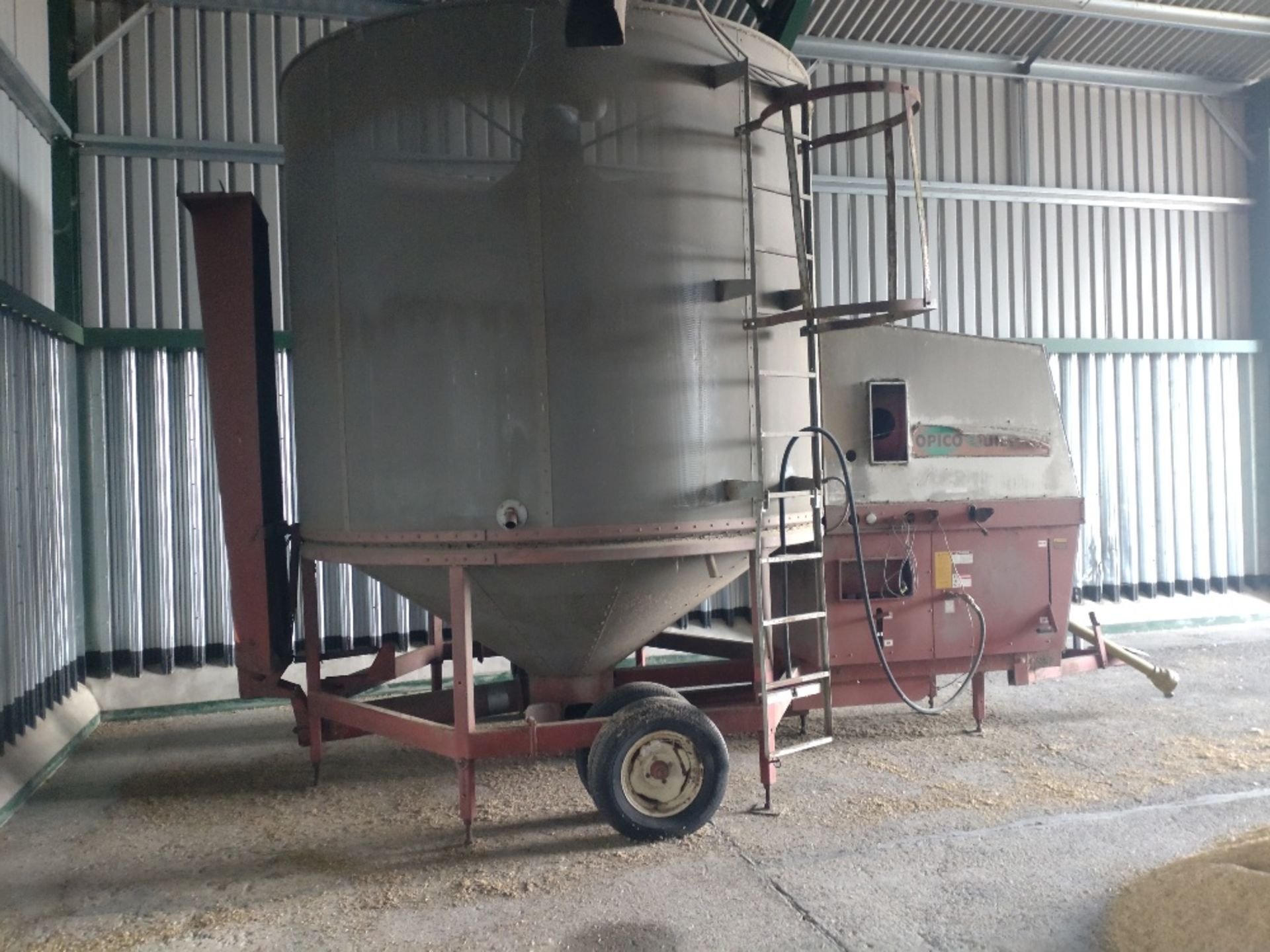 Opico Quiet 590 PTO driven, gas fired grain drier,