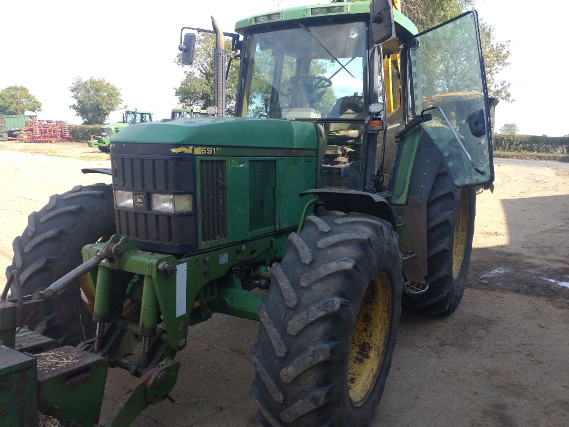 1999 John Deere 6910 4wd Tractor, 10,026 hours, Reg: T432 OCL, c/w front link, TLS air suspension, - Image 2 of 7