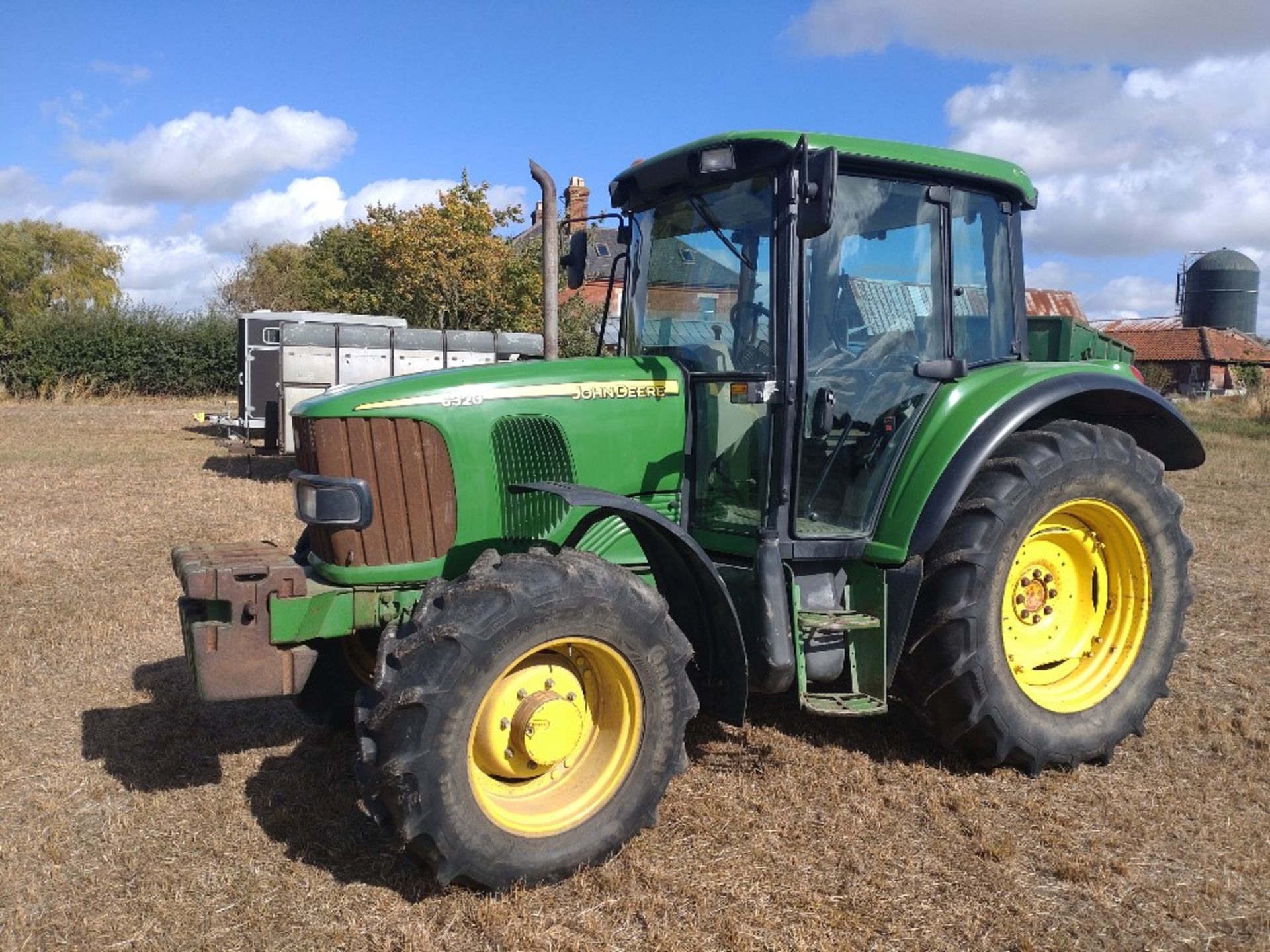 2007 John Deere 6320 SE 4wd tractor, 3797 hours, Reg: AU07 BZK, c/w 11 front wafer weights,