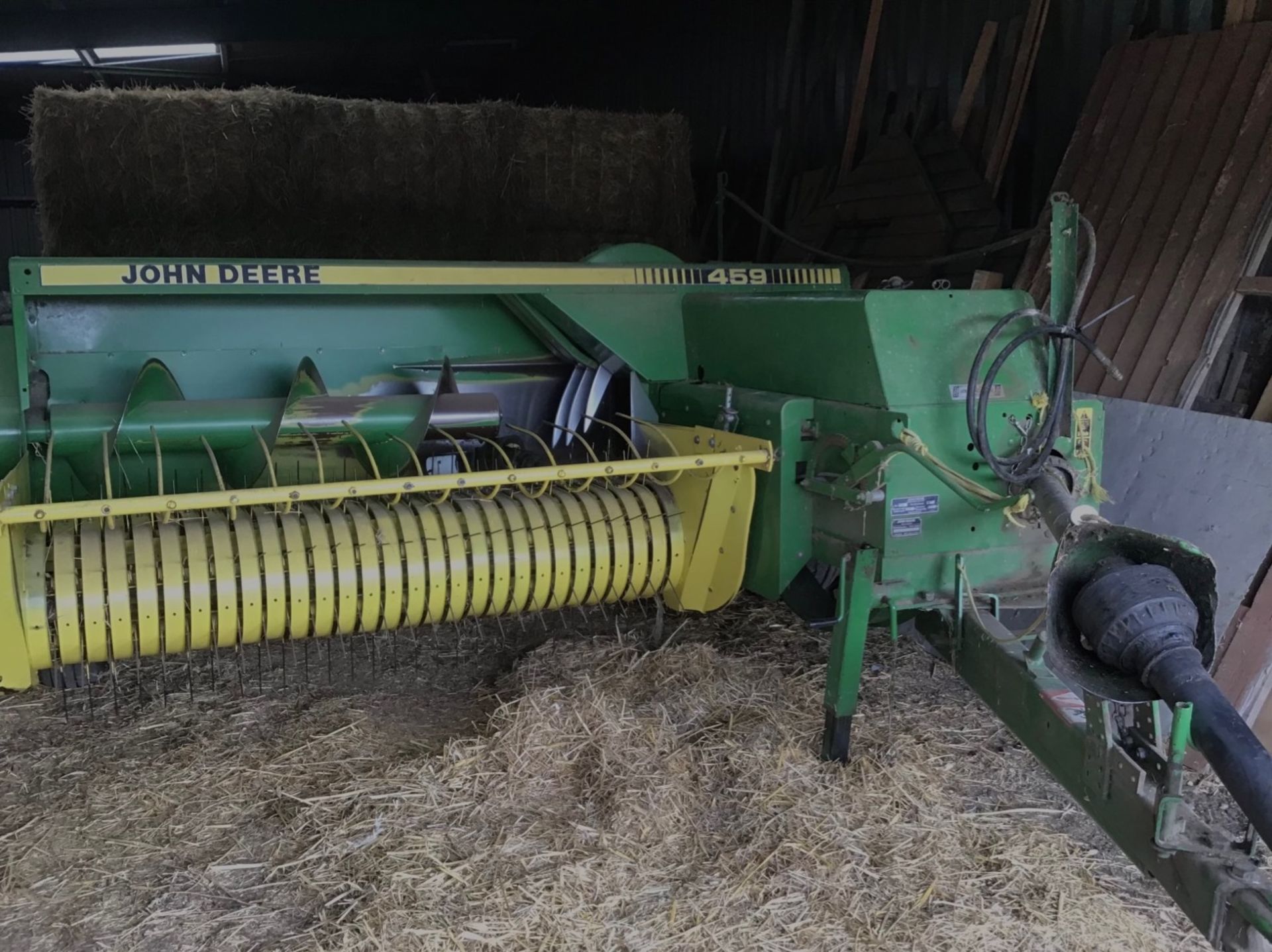 JD 459 Conventional baler