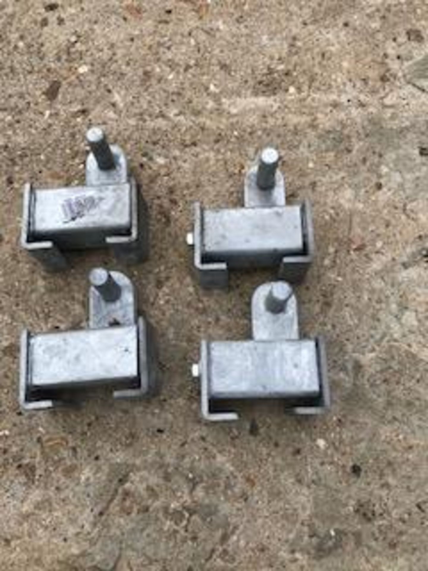 4 x Adjustable gate hinges