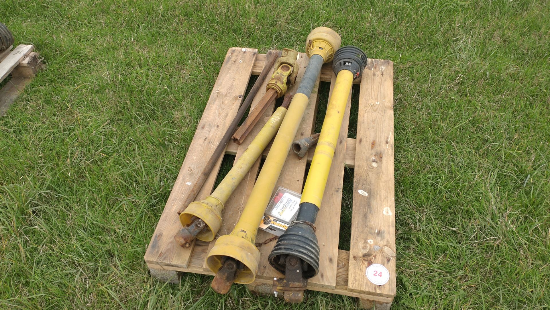 Quantity of PTO shafts