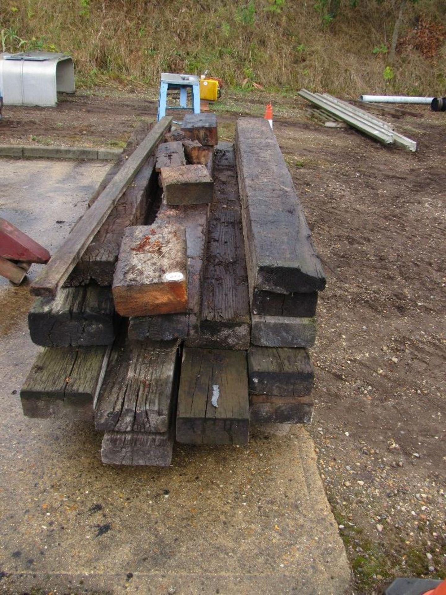 Quantity of railway sleepers