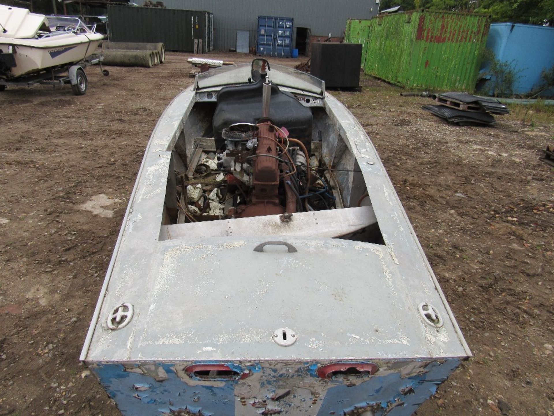 Albatross speed boat shell with 2L Ford Pinto engine, as found, - Image 3 of 3