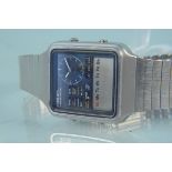 A Seiko H127-5000 Ana-Digital stainless steel wristwatch