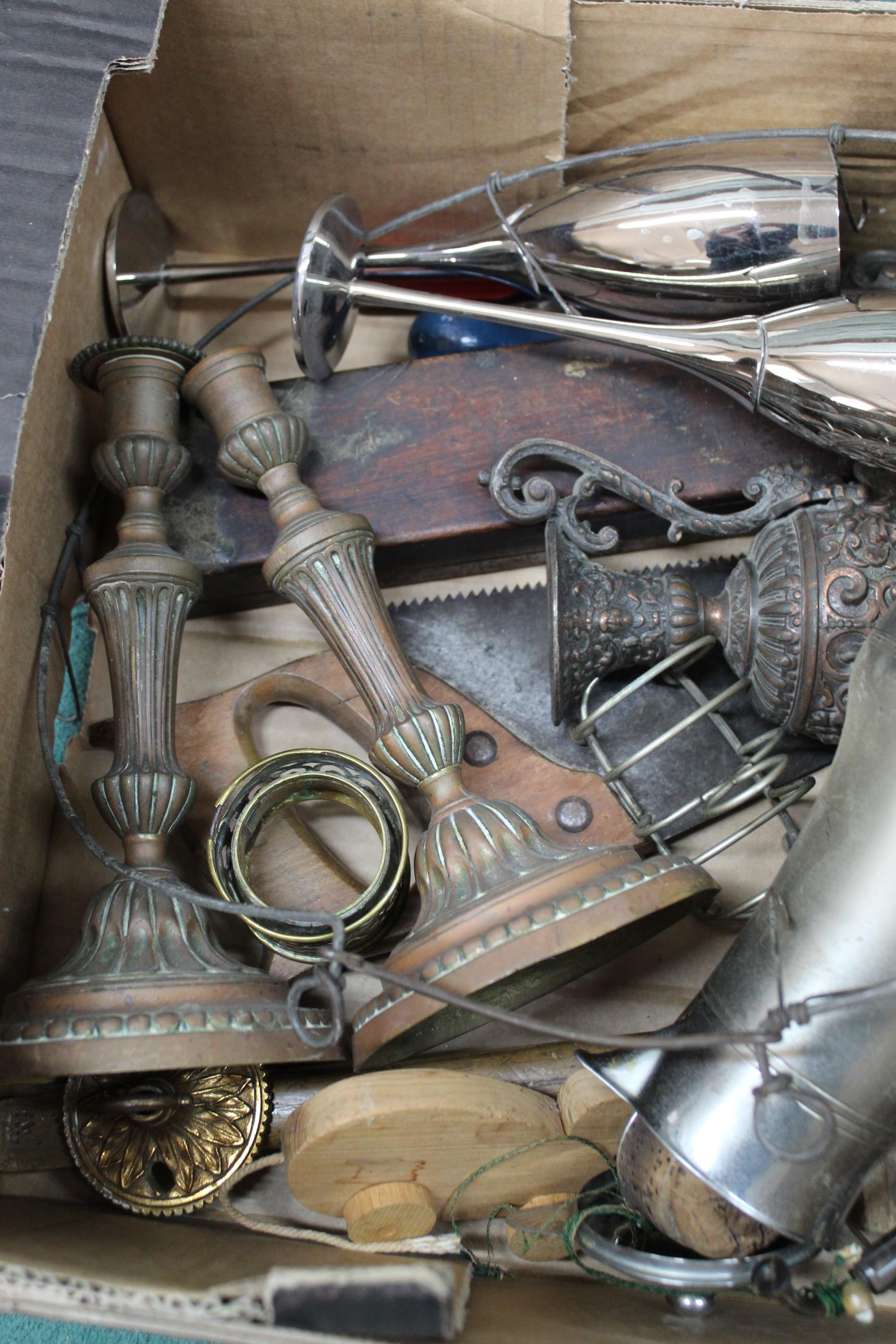 A box of mixed metalwares including candlesticks - Image 2 of 3