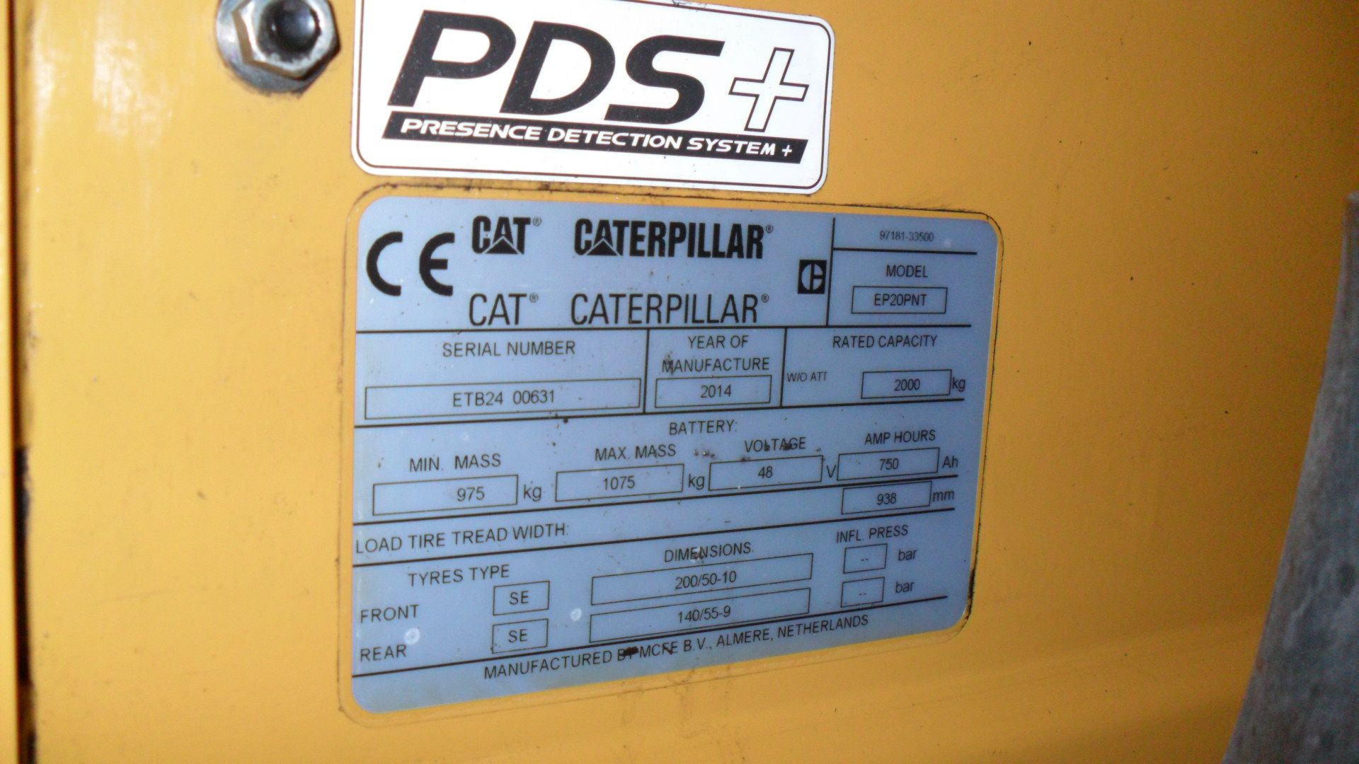 Cat EP20 PNT electric Forklift, 2015, serial no ETB24 00631, 4,219 hours, very good condition, - Image 2 of 3