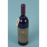 A single bottle of Santa Rita Chilean Reserve Cabernet Sauvignon 1990 red wine