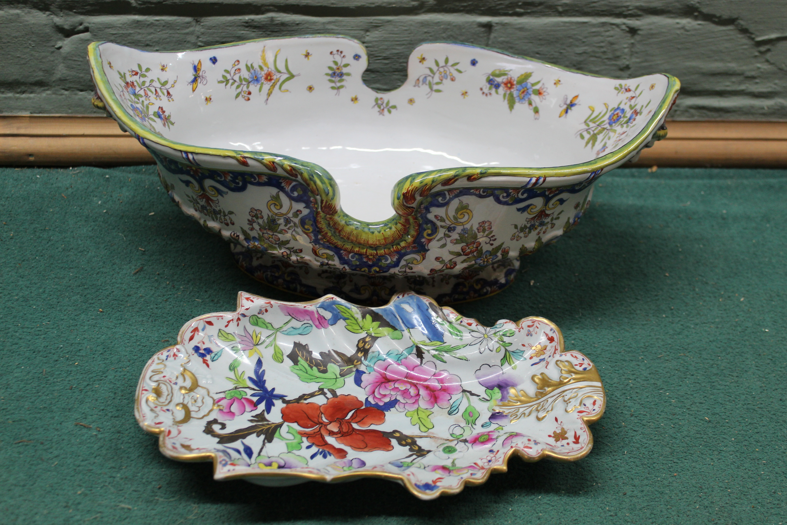 A Cauldon ware wash bowl and jug, a Portmeirion dish, two Worcester Evesham dishes, - Image 3 of 3
