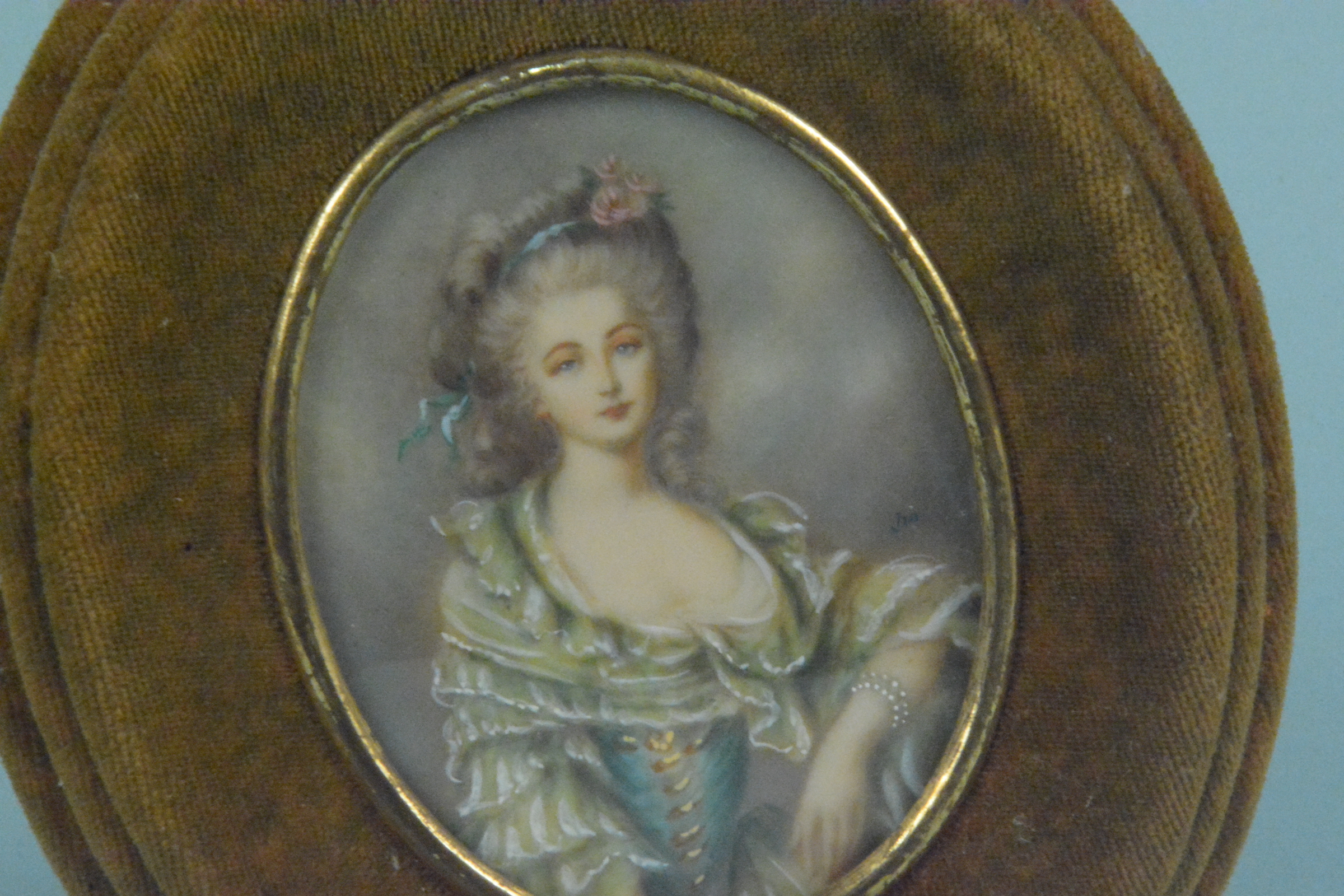 A pair of hand painted picture miniatures of ladies in early 19th Century costume, - Image 2 of 3