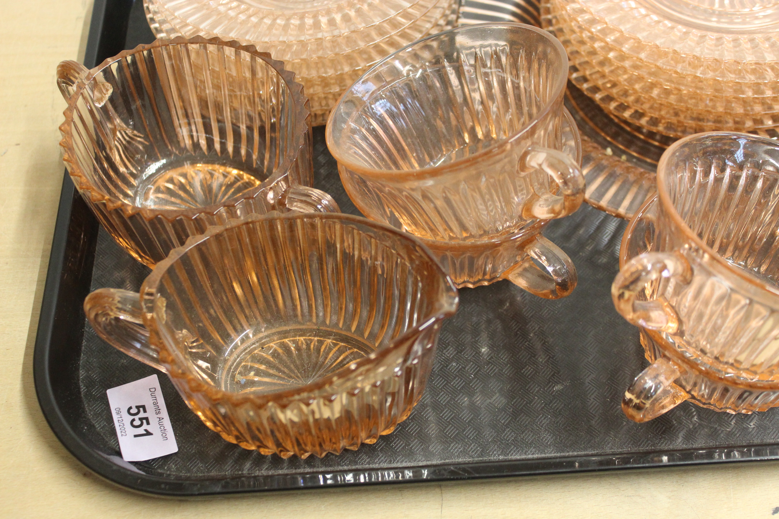 A vintage moulded pink glass six setting dessert set including a cream jug and sucrier - Image 2 of 3