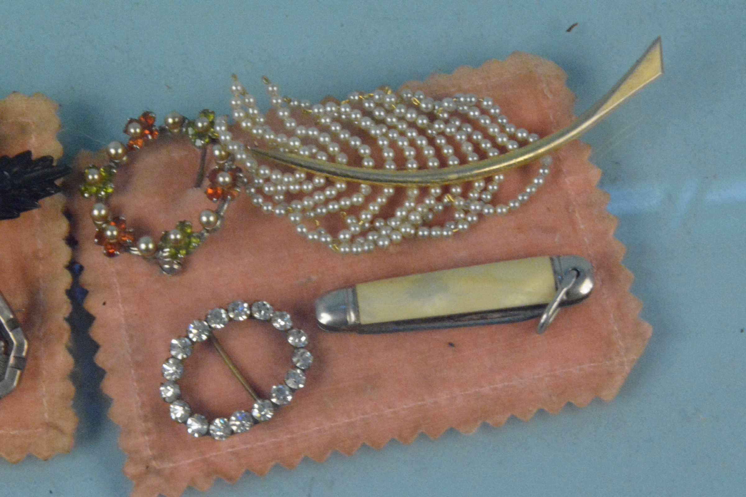 Mixed jewellery including white metal and other brooches, - Image 2 of 3