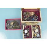 Mixed costume jewellery including silver, brooches,