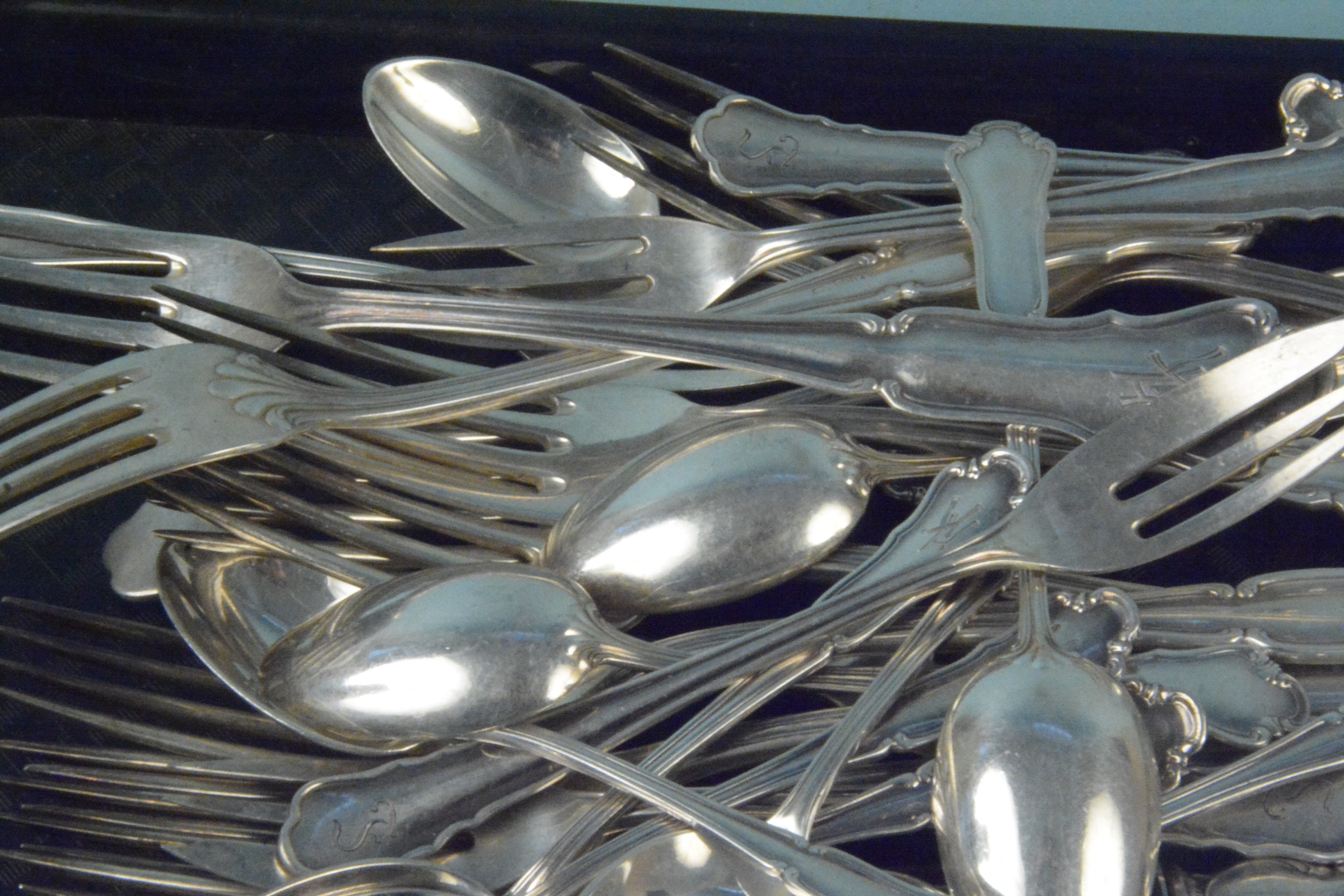 A quantity of various German 800 grade silver cutlery plus a set of eight stainless steel bladed - Image 2 of 3
