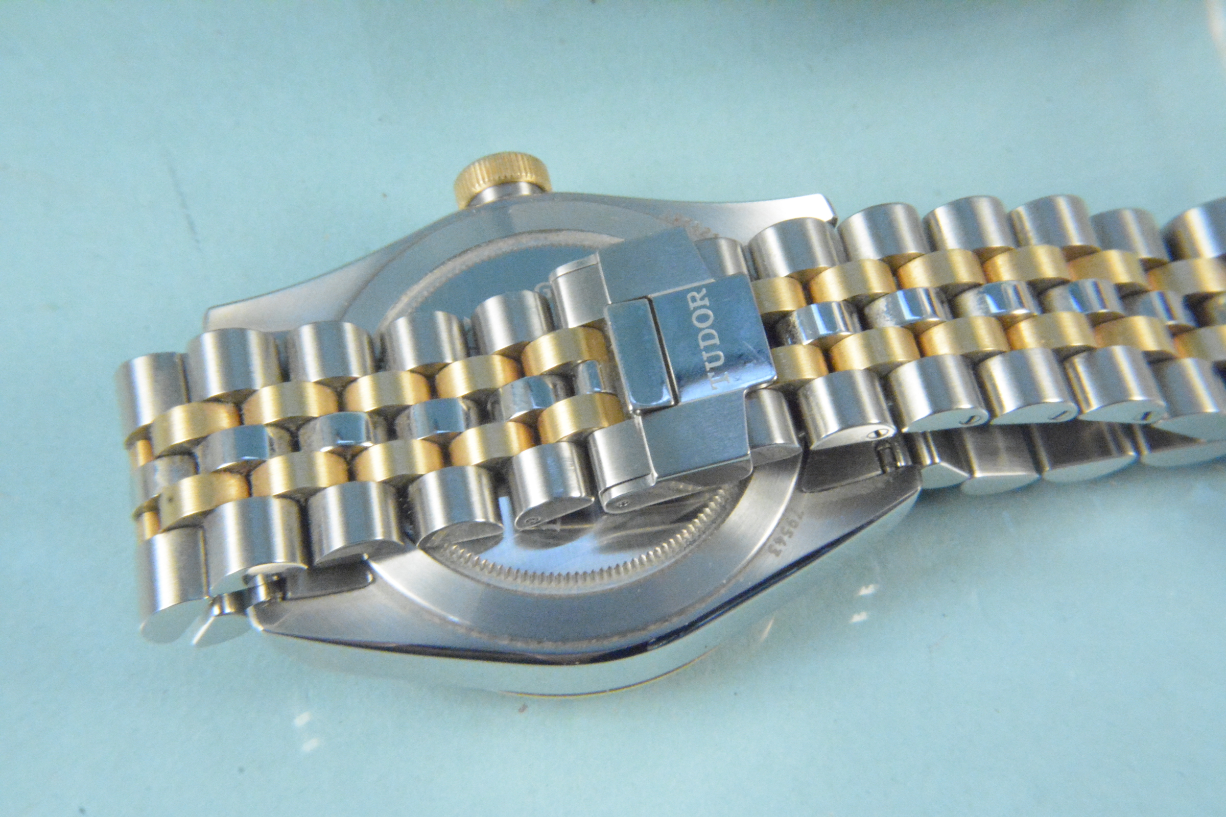 A gents Tudor cal 79543 bi-metal wristwatch, - Bild 5 aus 5