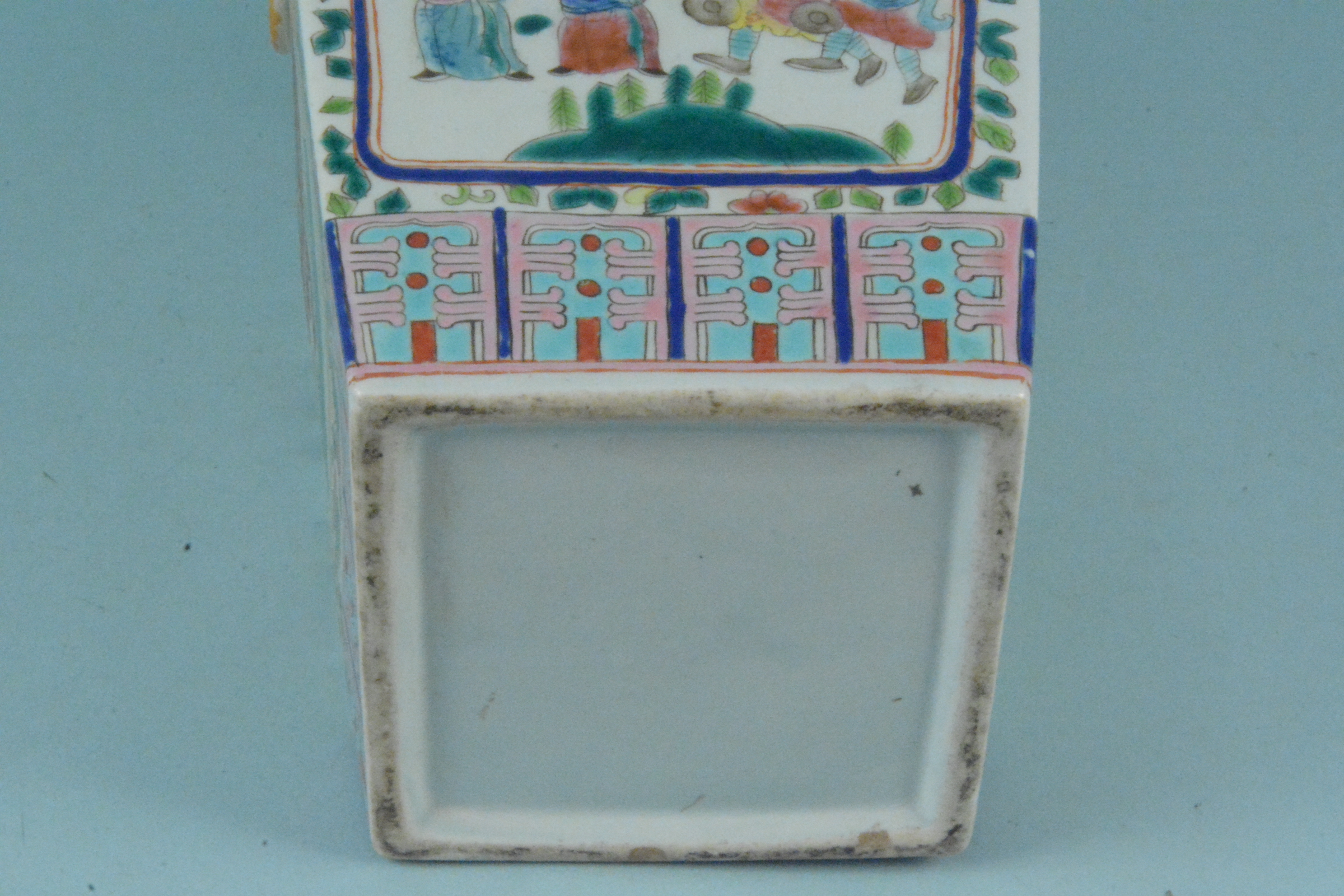 A Chinese porcelain vase of square tapering form with courtiers - Image 3 of 3