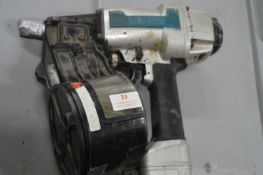 *Makita Pneumatic Nail Gun AM621