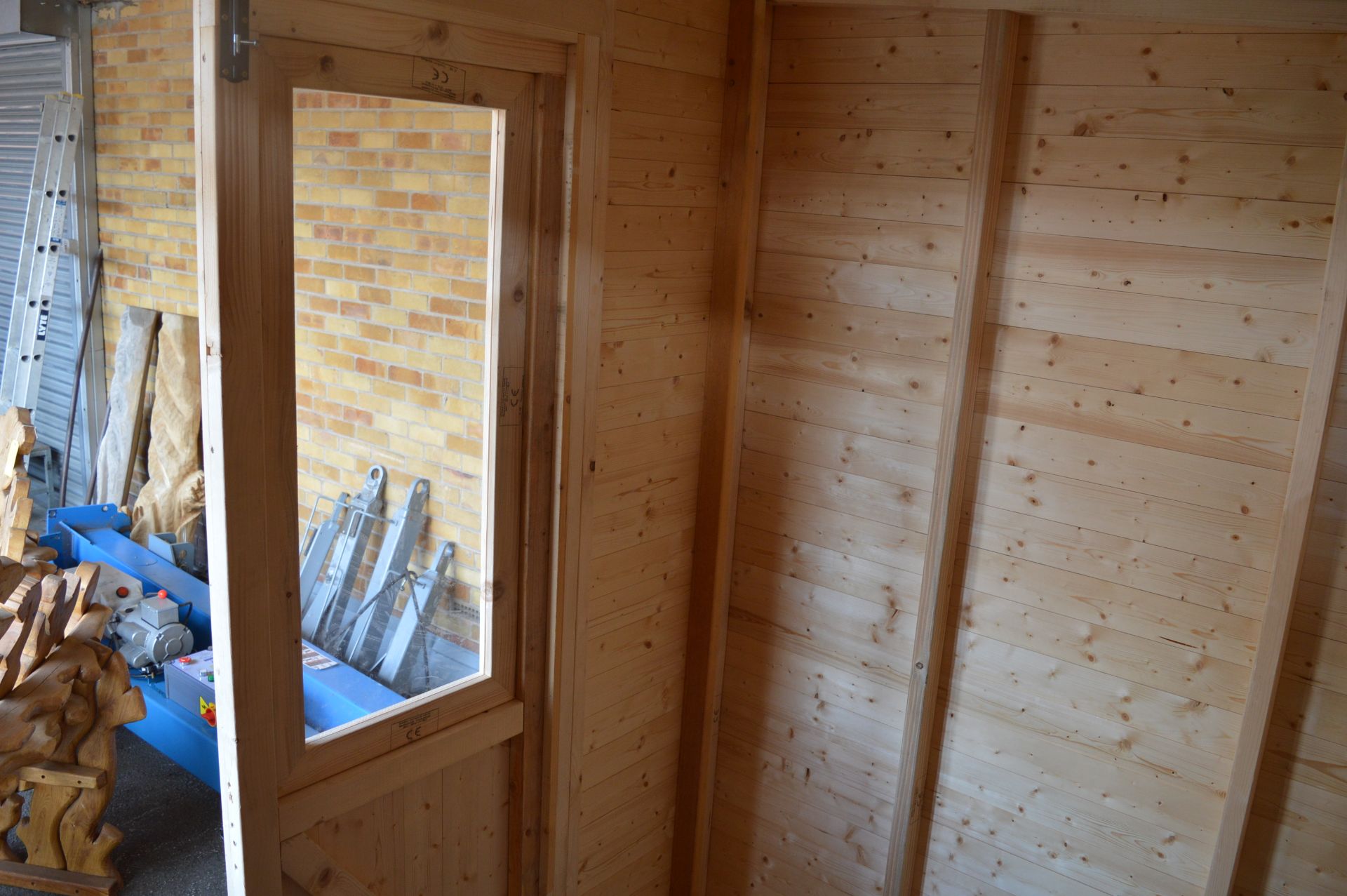 *Summerhouse 2.5m wide, 1.9m deep, 2.4m tall (roof needs finishing) - Image 4 of 5