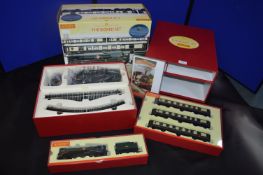 Hornby Orient Express BR4-6-2 USL Merchant Navy Class Box Set