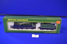 Replica Railways OO Gauge 11012 Class B1 LNER Green Springbok with Packaging