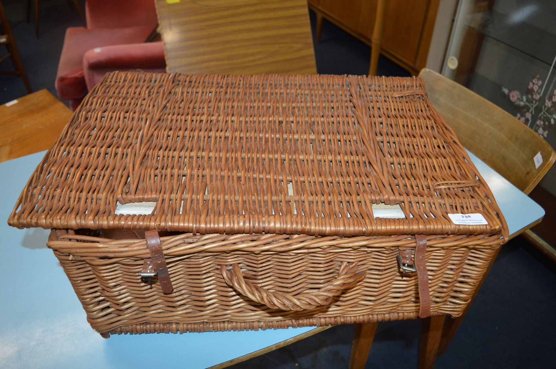 Picnic Hamper and Contents - Image 2 of 2