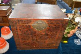 Large Oriental Tea Box with Twin Internal Caddies and Floral & Butterfly Decoration