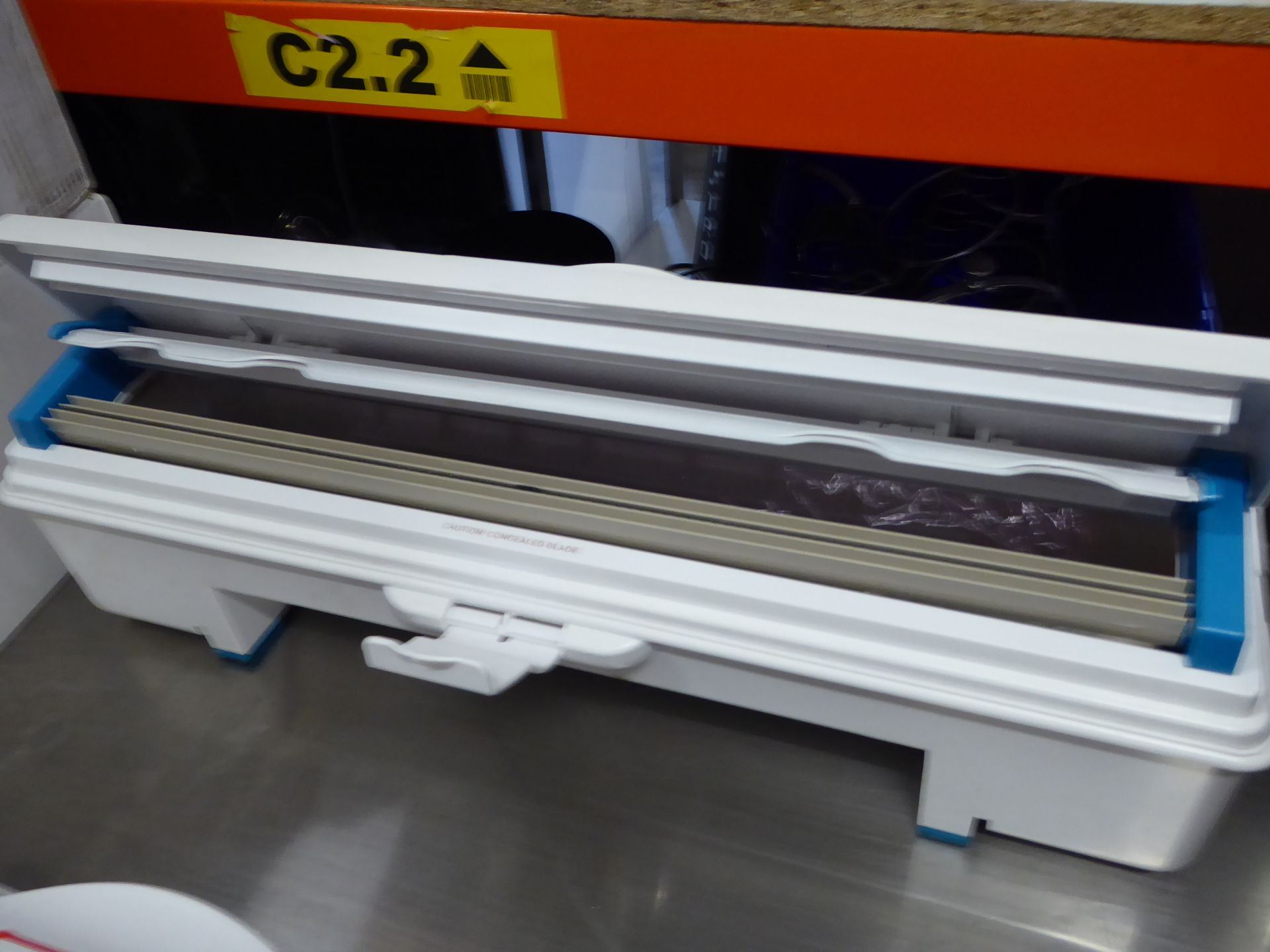 * wrapmaster x 4500 clingfilm dispenser - Image 2 of 2