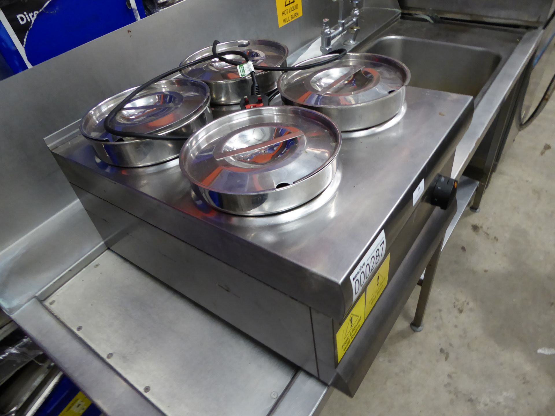 * Lincat 4 pot electric bain marie BS4 - with pots - Image 2 of 3