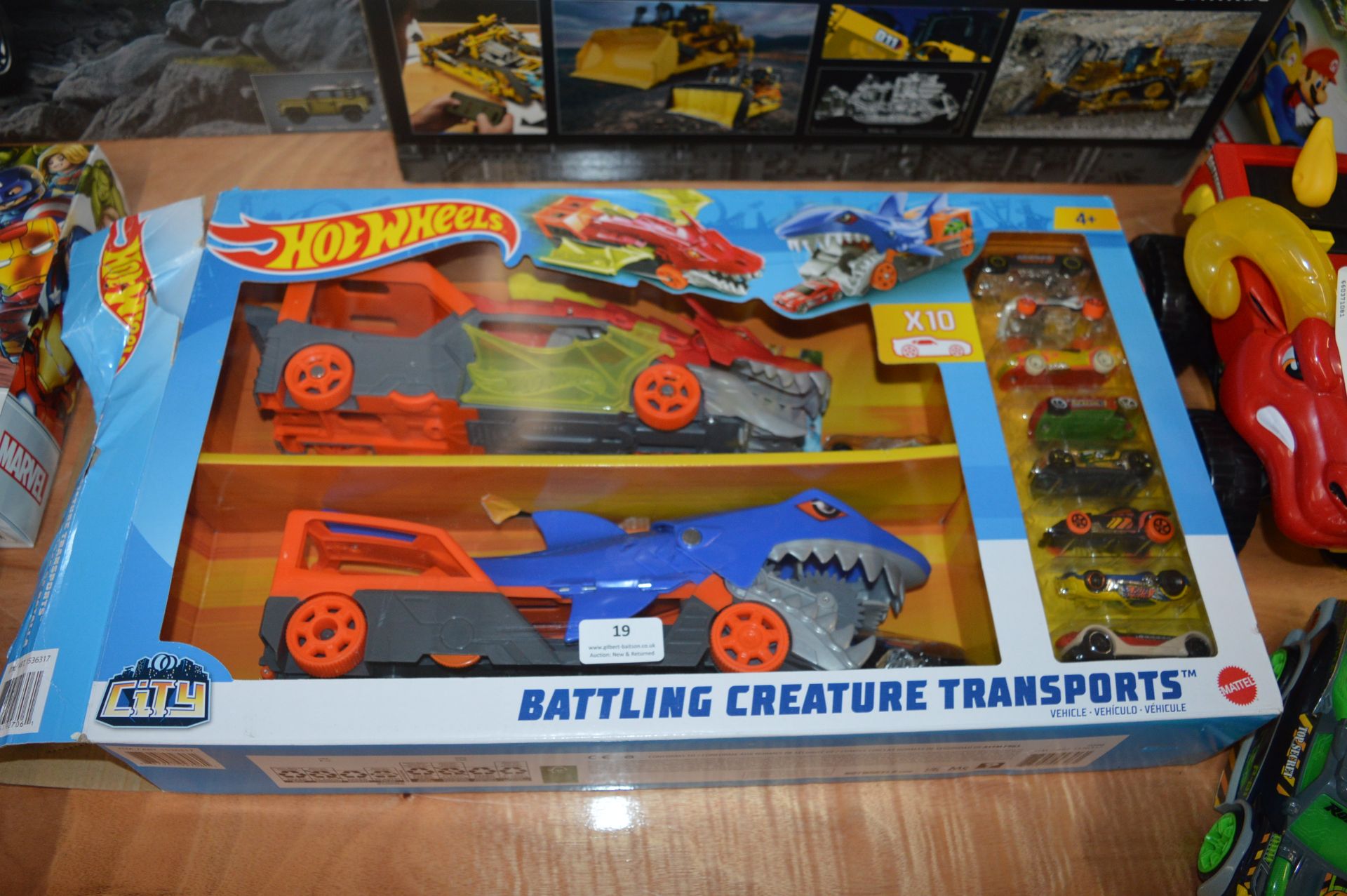 *Hot Wheels Battling Creature Transports