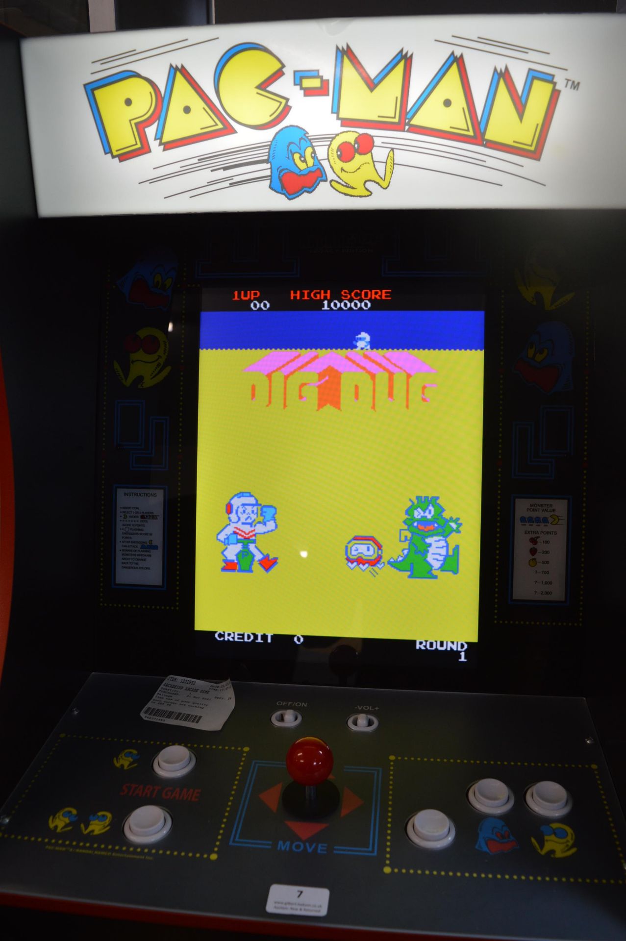 *Arcade 1-UP Pacman Legacy Edition - Image 2 of 3