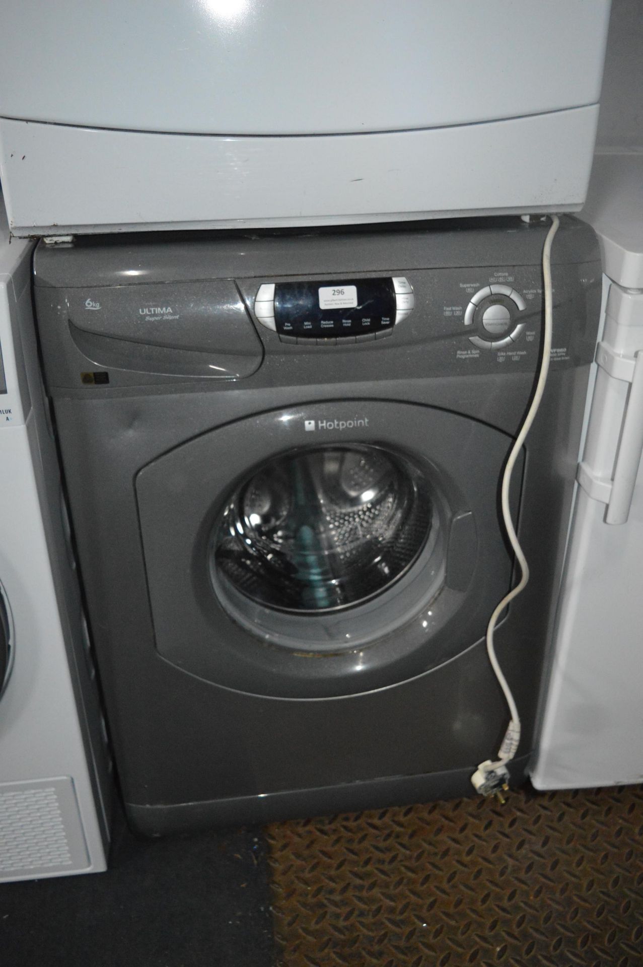 Hotpoint Ultima Super Silent 6kg Washing Machine (