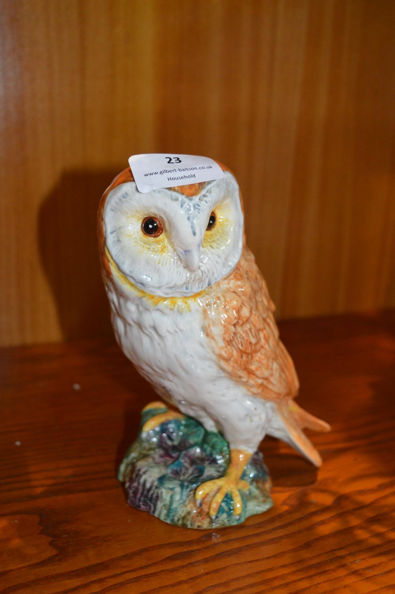 Beswick Owl No.1046